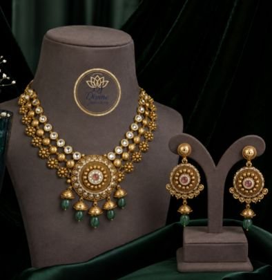Antique Gold Plated Kundan Necklace Set with Earrings for Women
