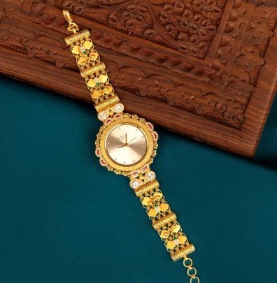 Beautiful Round Shape Bracelet Watch 