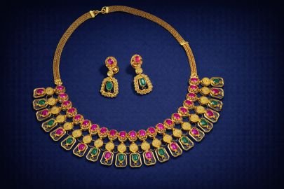 DIVINE Riyaaz Royale Gemstone Necklace Set