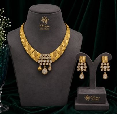 Divine Classic Leaf Design Choker Necklace Set with Earrings – Gold Plated Silver Jewellery