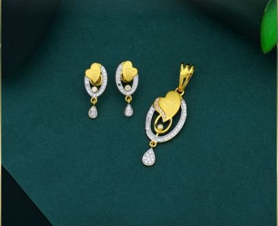 Divine Jewellery 92.5 Silver Gold Plated Heart Design Pendant Set with American Diamond Work (Pendant with Earrings)