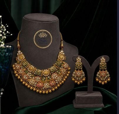 Divine Jewellery Antique Gold Plated 92.5 Silver Traditional Kundan Necklace Set with Earrings