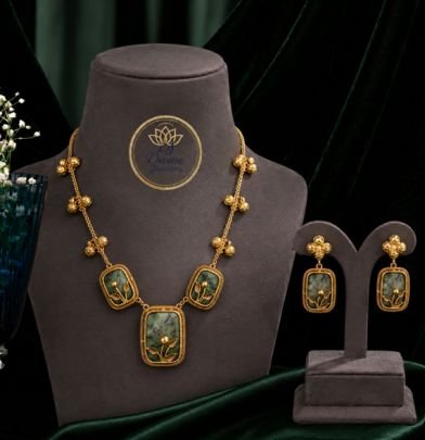 Divine Jewellery Gold Plated Floral Stone Pendant Necklace Set with Earrings