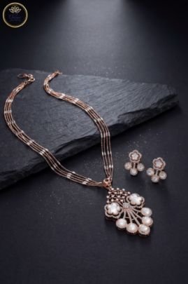 Divine Jewellery Mother of Pearl Floral Crystal Pendant Necklace Set with Earrings