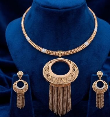 Elegant Filigree Circle Pendant Necklace Set in 92.5 Silver with Gold Plating – Divine Jewellery