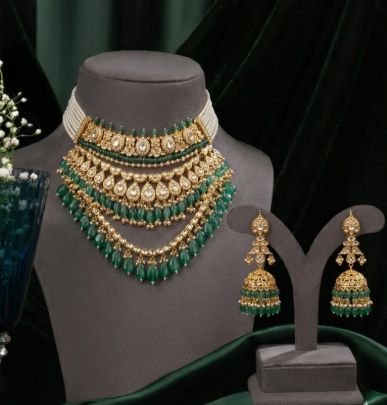 Luxury Layered Green Polki Choker Necklace Set with Pearl Base & Jhumka Earrings – 92.5 Silver Gold Plated Bridal Jewellery | Divine Jewellery