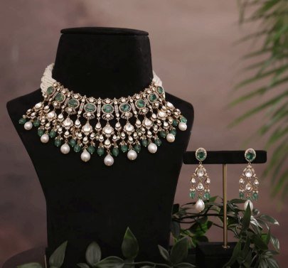 Luxury Polki Style Emerald Pearl Choker Necklace Set with Earrings – 92.5 Silver White Gold Plated Bridal Jewellery | Divine Jewellery