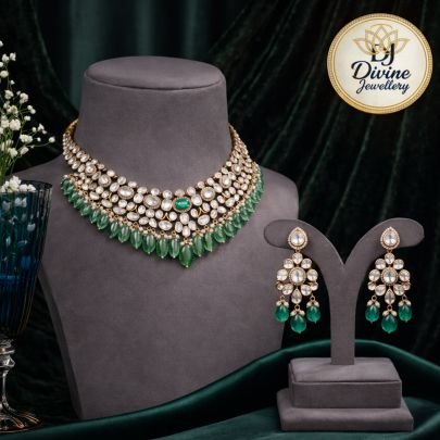 make pic clear (ultra luxury) and add and logo of divine jewellery which in the seconf picture
